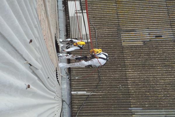 Retirada fibrocemento