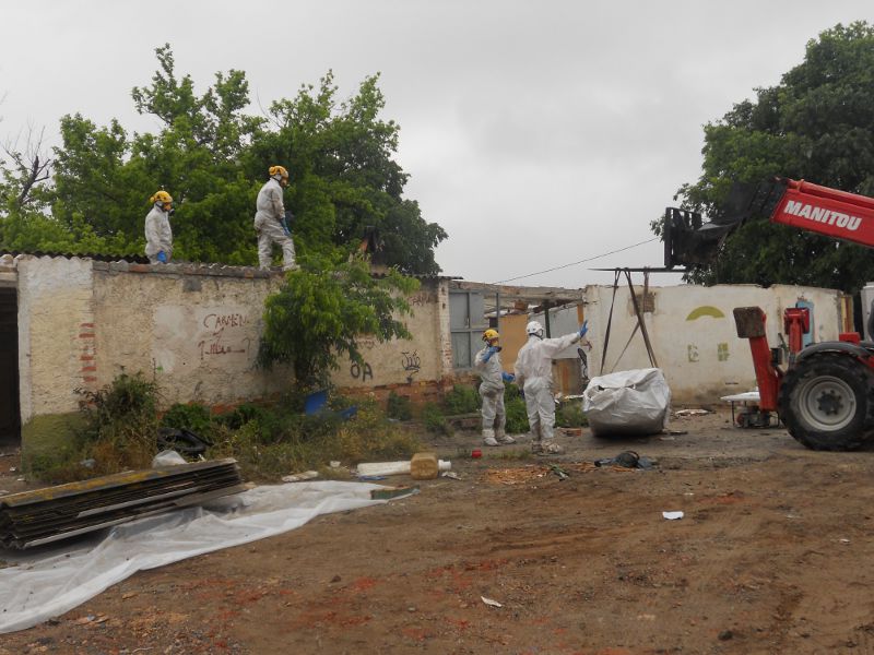 Retirada de fibrocemento detalle transporte
